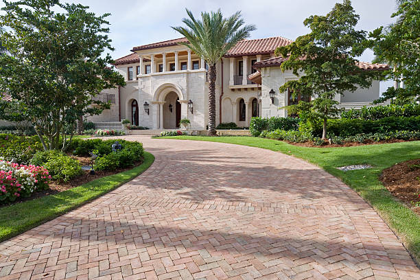 Professional Driveway Pavers in Livingston, AL